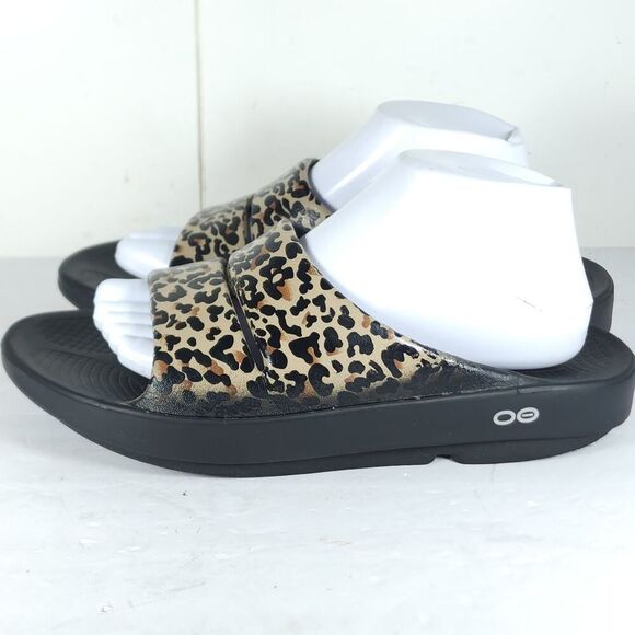 OOFOS Ooahh US M8 M10 Cheetah Print Black Slides Sandals Shoes Limited Edition - Picture 2 of 16